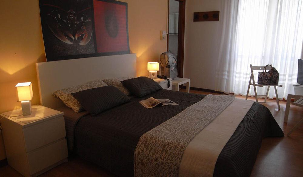 Hotel Moreri Градо Экстерьер фото